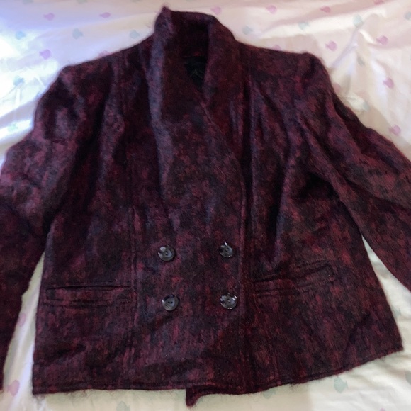 Chic Maroon Double-Breasted Blazer - Picture 1 of 5